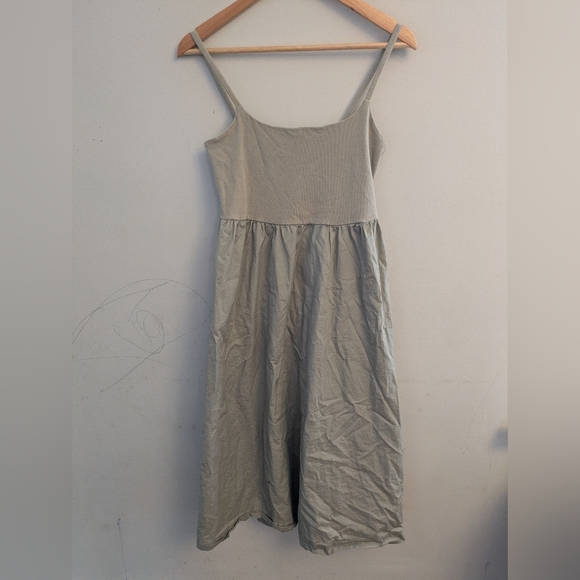 Old Navy Dresses & Skirts - Old Navy Olive Green Midi Cotton Tank Dress Size M